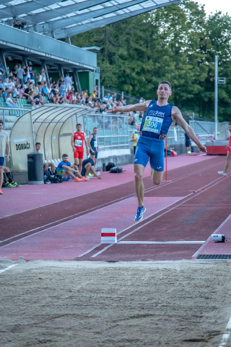 51751900306Kopija dokumenta DSC_2752.jpg-atletskimiting-nm.si